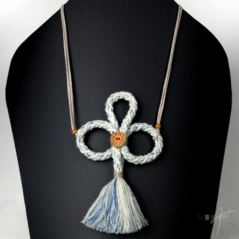 ● Nyaklánc zsinór medállal●