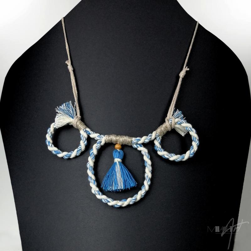 ● Nyaklánc zsinórhurkokkal●